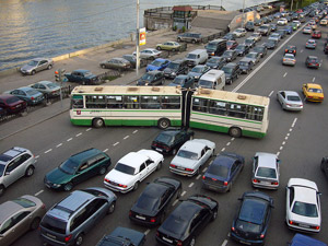 Из личного авто &ndash; в общественное